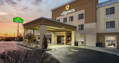 La Quinta Inn & Suites by Wyndham Knoxville North I-75