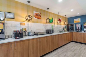 Free daily buffet breakfast
