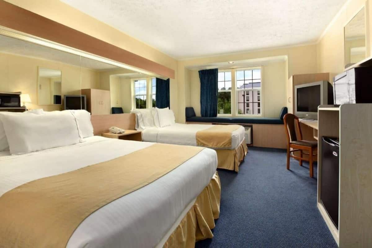 In-room safe, desk, iron/ironing board, free cribs/infant beds