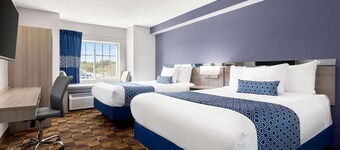 Microtel Inn & Suites by Wyndham Lincoln