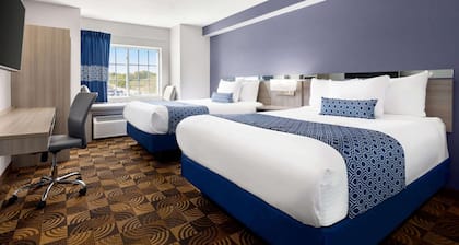 Microtel Inn & Suites by Wyndham Lincoln