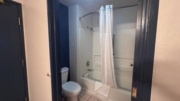 Skrivebord, arbejdsområde til bærbare computere, mørklægningsgardiner