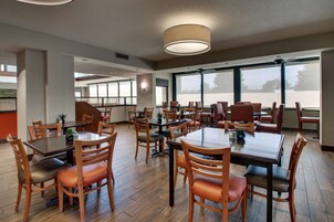 Desayuno buffet incluido todos los días 