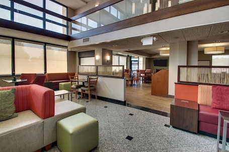 Free daily buffet breakfast. Drury Inn & Suites Evansville East