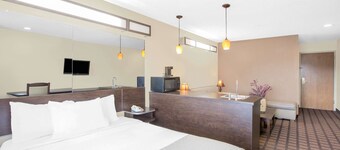 Microtel Inn by Wyndham Franklin