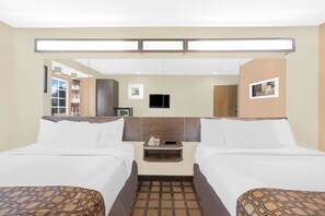 Standard Room, 2 Queen Beds | In-room safe, desk, iron/ironing board, free WiFi - Microtel Inn by Wyndham Franklin (Franklin)