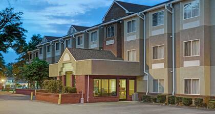 Microtel Inn by Wyndham Cornelius/Lake Norman