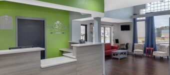 ไมโครเทลอินน์ บายวินด์แฮม คอร์นีเลียส/เลคนอร์มัน