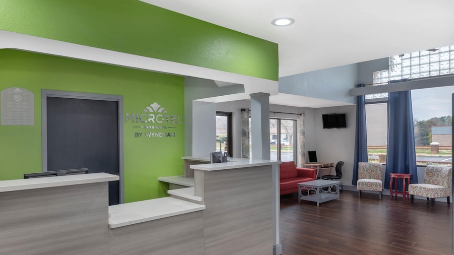 Microtel Inn by Wyndham Cornelius/Lake Norman