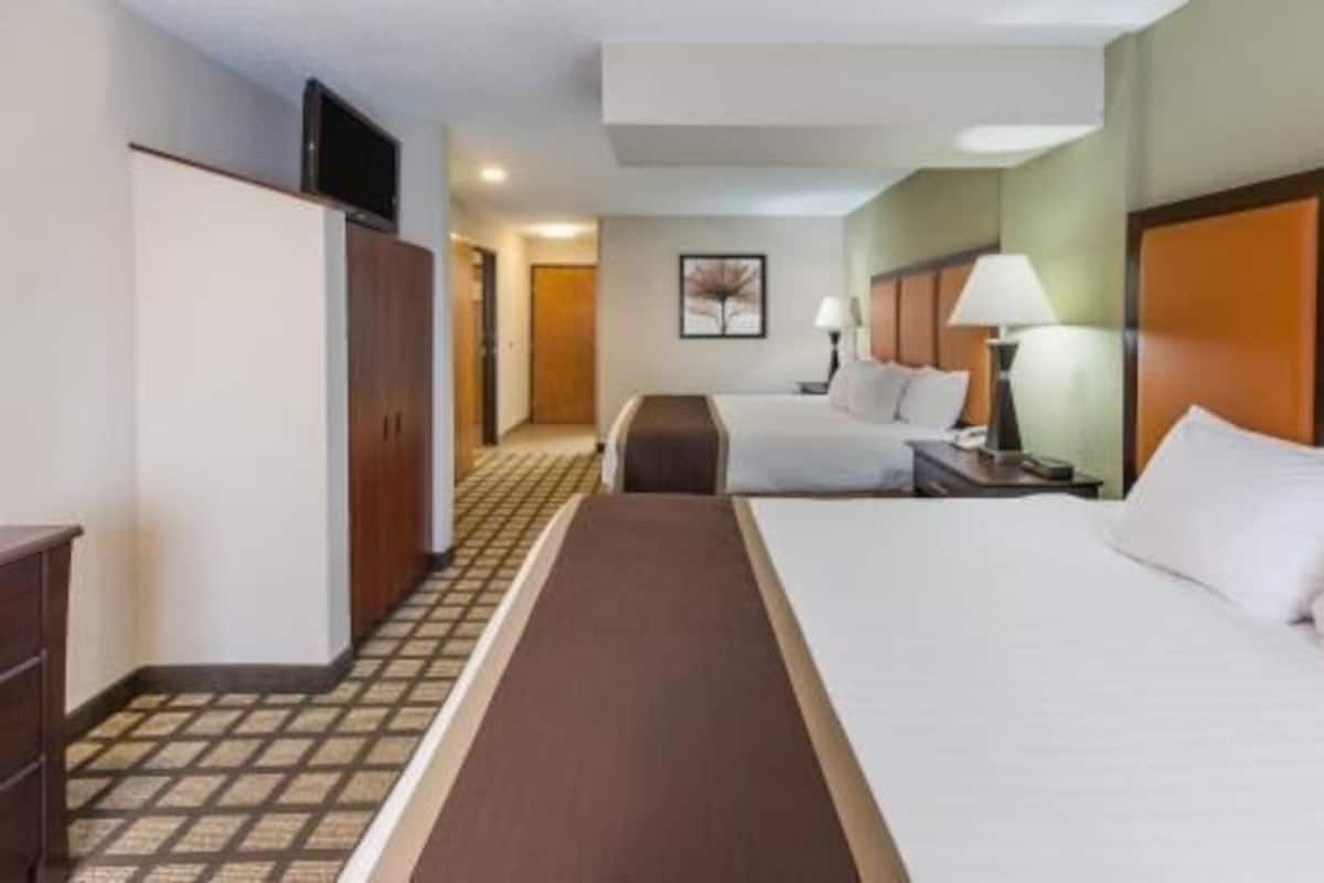 Iron/ironing board, free cribs/infant beds, free WiFi, bed sheets