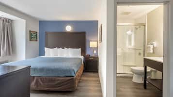 Suite, 1 King Bed, Non Smoking