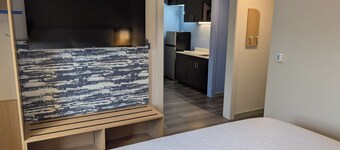 Greenville Pelham Inn by IHG