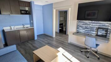 Desk, blackout curtains, iron/ironing board, free WiFi