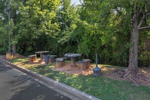 BBQ/picnic area