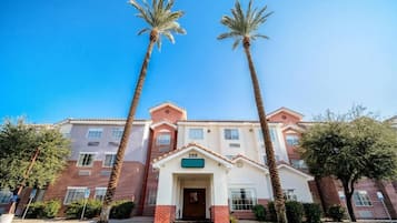 Fachada da propriedade