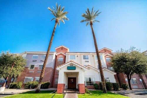 Baymont by Wyndham Chandler I-10