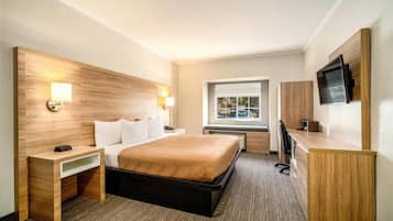 Quarto, 1 cama King, para não fumantes | Roupas de cama premium, espaço de trabalho para notebook