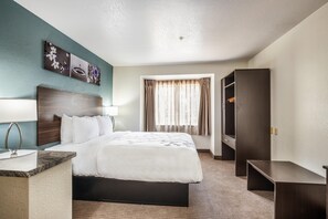 書桌、遮光布/窗簾、隔音、熨斗/熨衣板