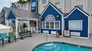Seasonal outdoor pool