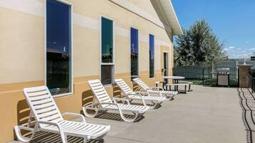 Indoor pool, open 8:00 AM to 10:00 PM, sun loungers