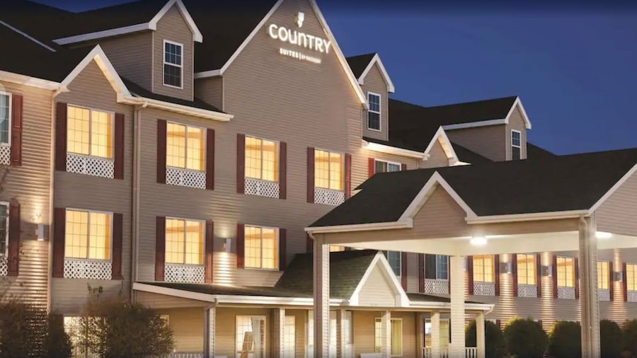 Country Inn & Suites by Radisson Bismarck Waterpark