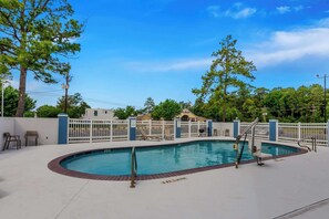 Outdoor pool, open 10:00 AM to 10:00 PM, sun loungers