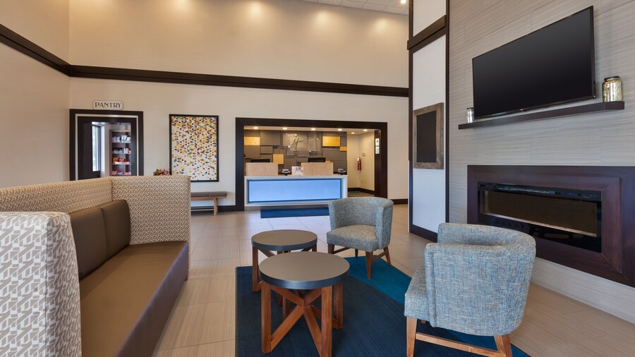 Holiday Inn Express Chillicothe East by IHG