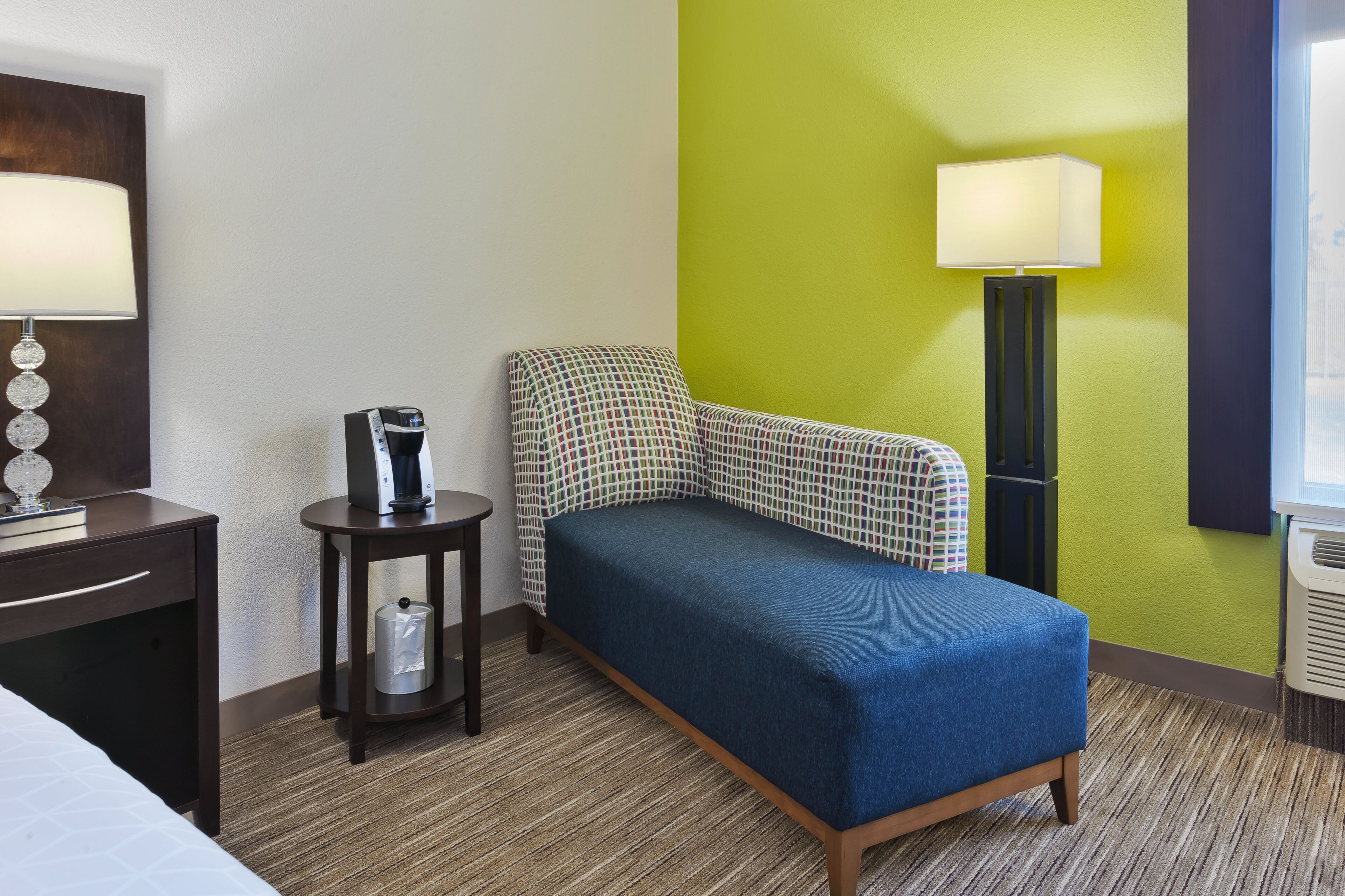 suite, 1 king bed | in-room safe, desk, iron/ironing board, free cots/infant beds
