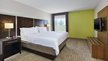 In-room safe, desk, iron/ironing board, free cribs/infant beds