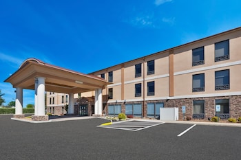 Holiday Inn Express Chillicothe East by IHG