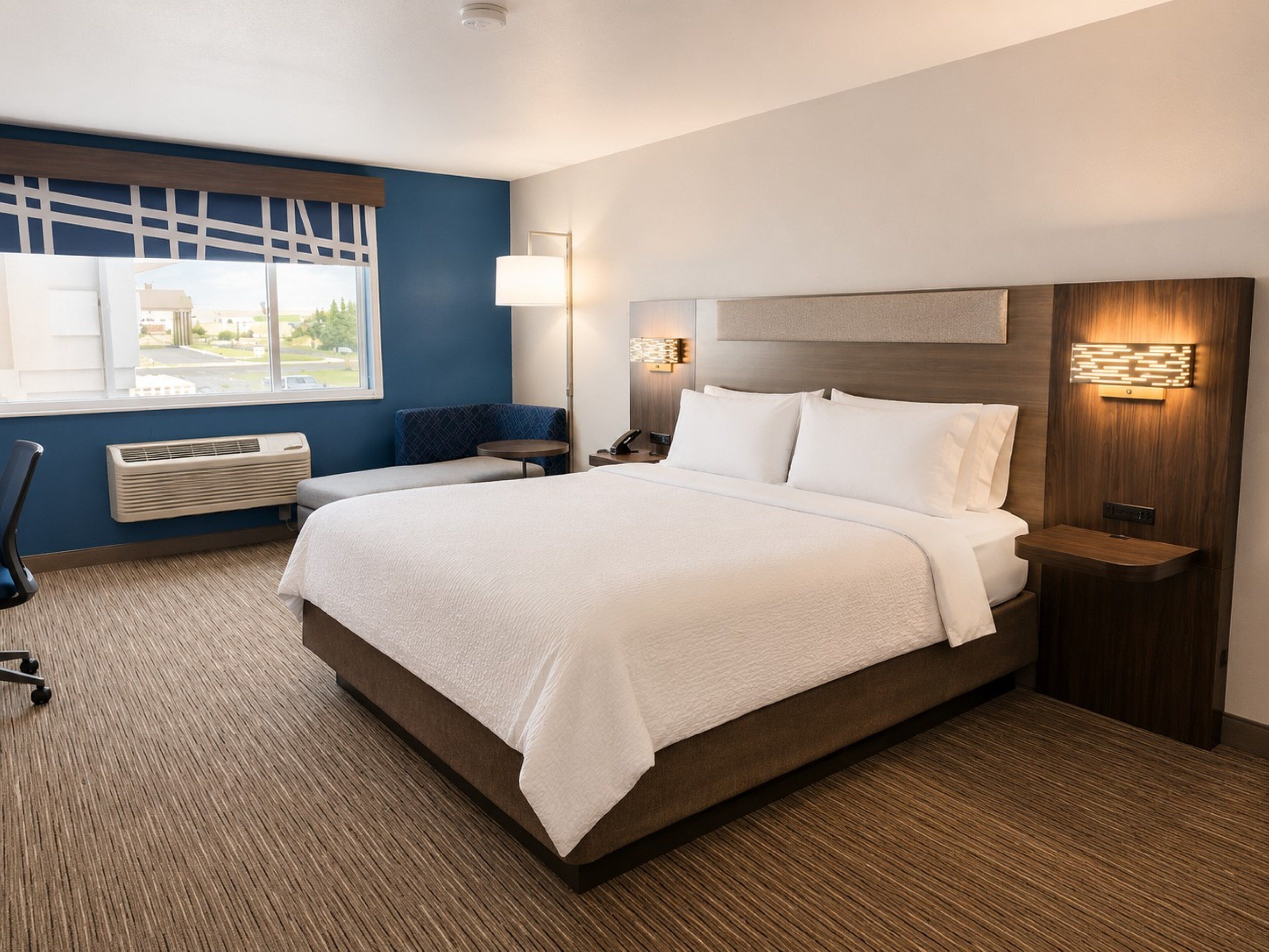 Premium bedding, pillowtop beds, desk, laptop workspace