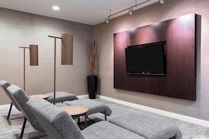 Lobby - Courtyard by Marriott Tampa Downtown (Tampa)