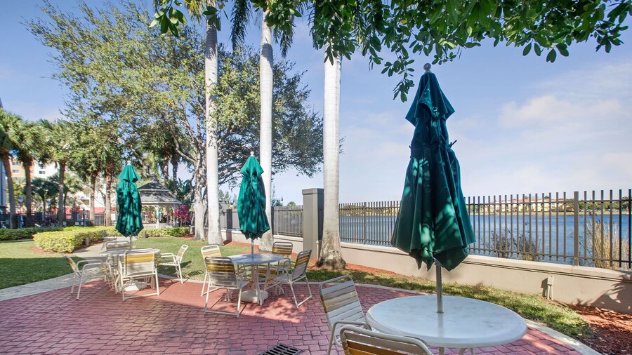 勞德代爾堡機場溫德姆拉昆塔套房飯店