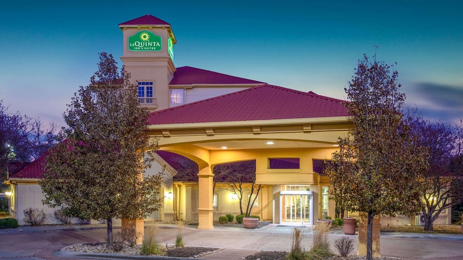 La Quinta Inn & Suites by Wyndham Denver Southwest Lakewood