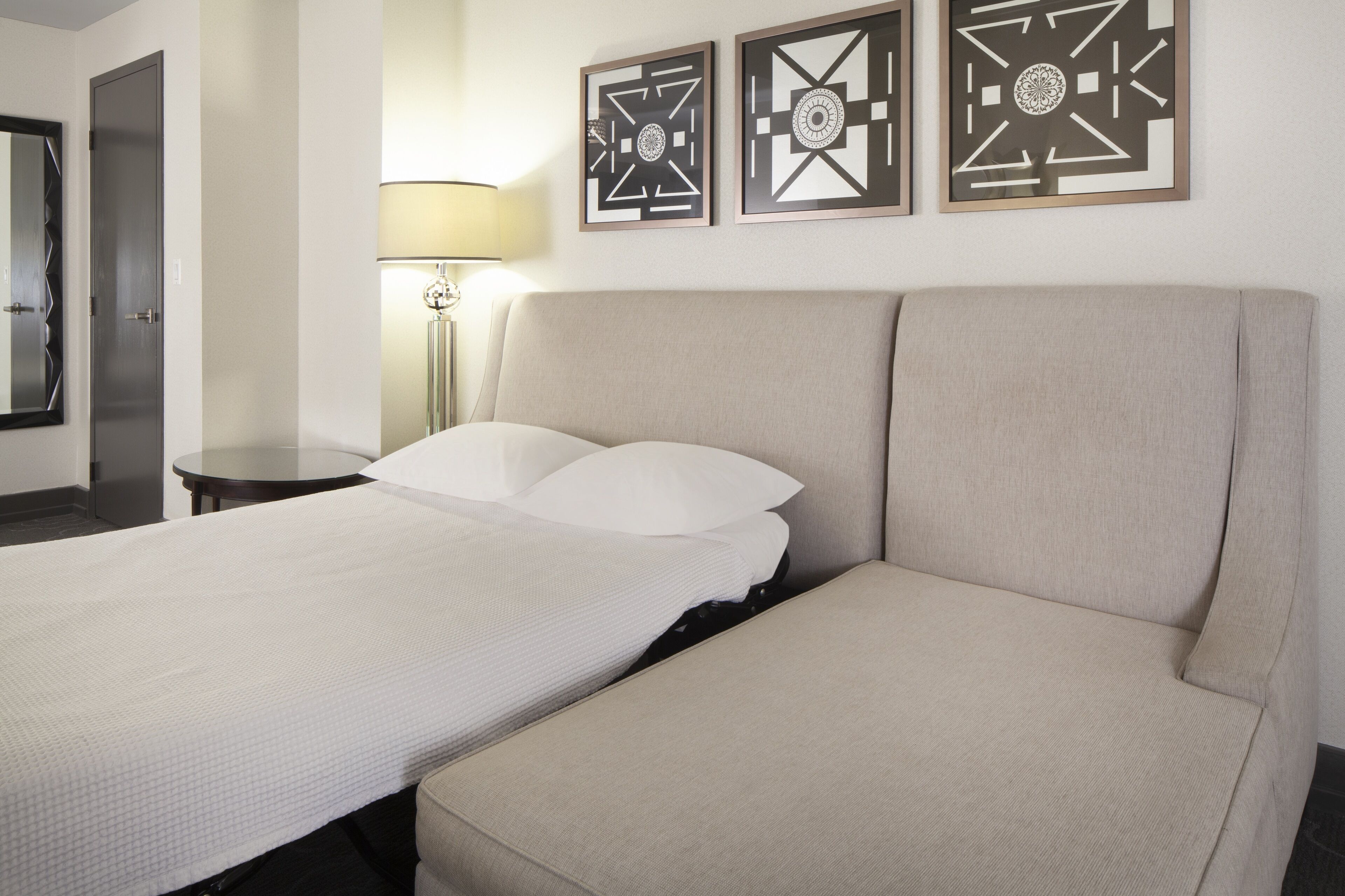 premium bedding, in-room safe, desk, blackout curtains