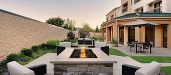 Courtyard by Marriott Indianapolis South