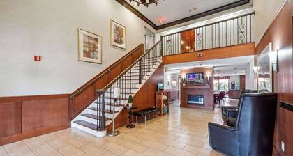 Quality Inn & Suites Dawsonville