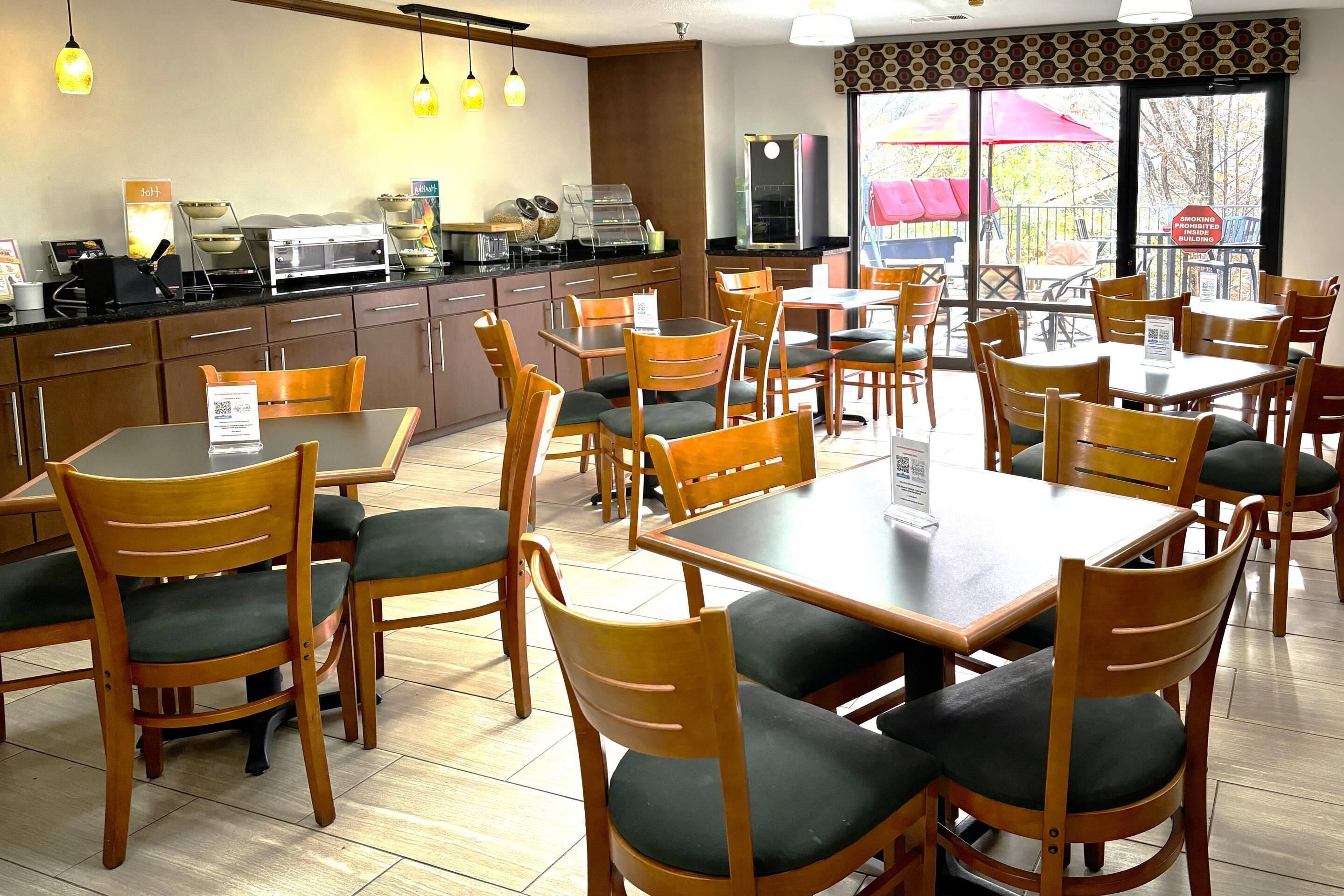 Free daily buffet breakfast