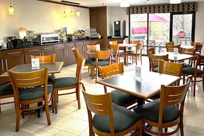 Free daily buffet breakfast
