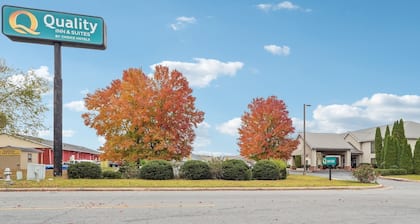 Quality Inn & Suites Dawsonville