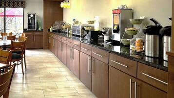Free daily buffet breakfast