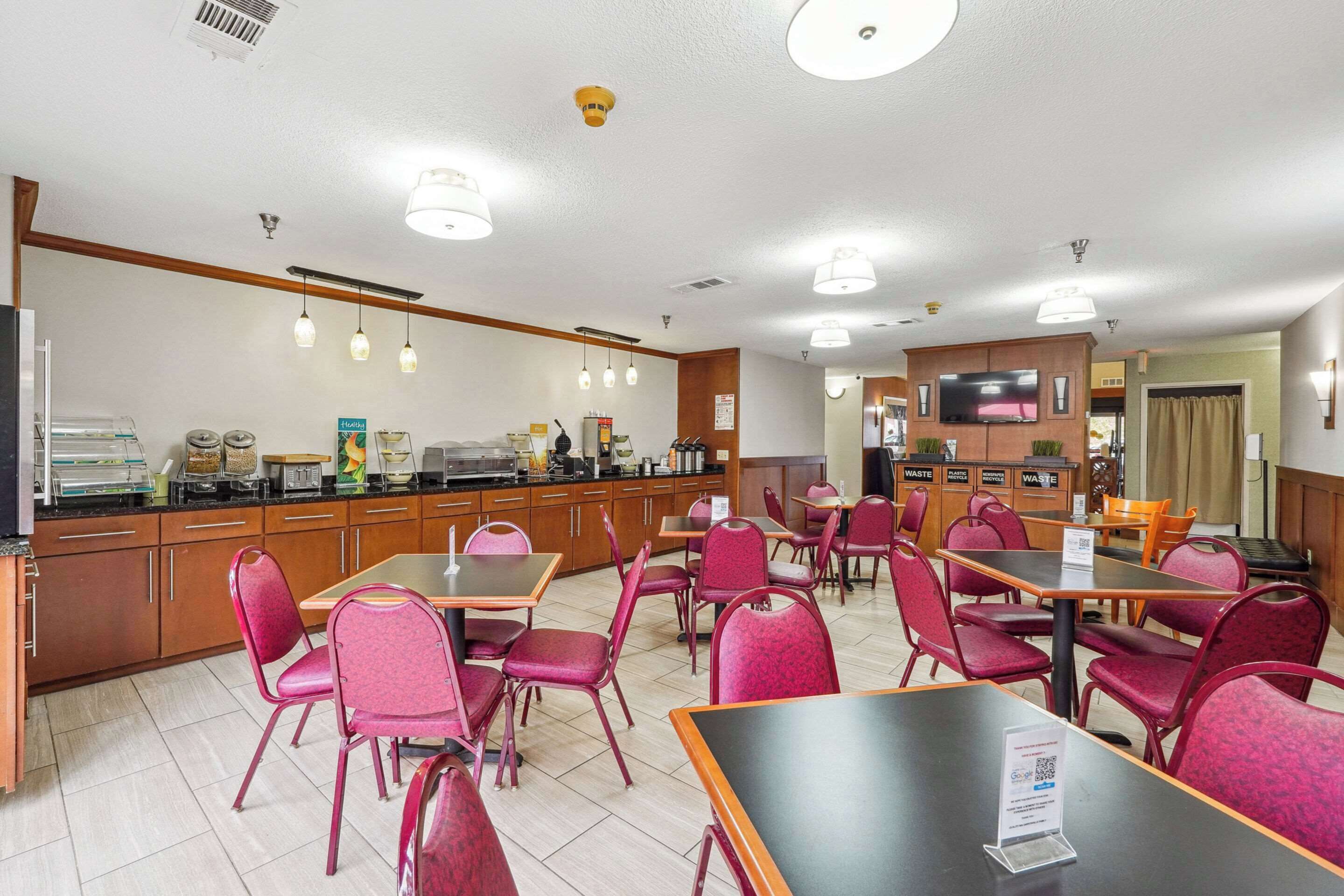 Frokostbuffé er inkludert hver dag