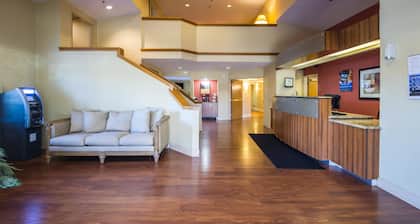 Motel 6 Indianapolis, IN - Airport