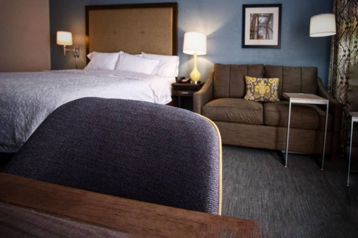 Premium bedding, in-room safe, desk, blackout drapes