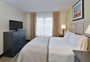 Suite, 2 Bedrooms | In-room safe, desk, blackout curtains, iron/ironing board - Candlewood Suites Market Center by IHG (Dallas)