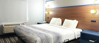 AmericInn by Wyndham Frankfort IN