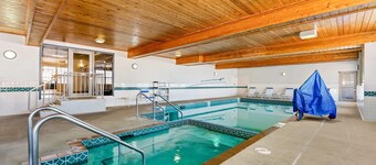 Country Inn & Suites by Radisson Kenosha - Pleasant Prairie