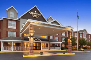 Exterior - Country Inn & Suites by Radisson Kenosha - Pleasant Prairie (Kenosha)
