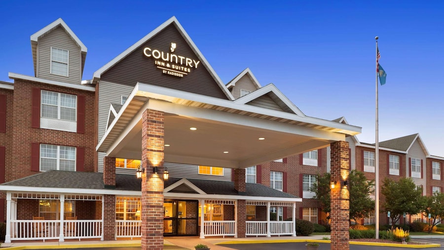 Country Inn & Suites by Radisson Kenosha - Pleasant Prairie