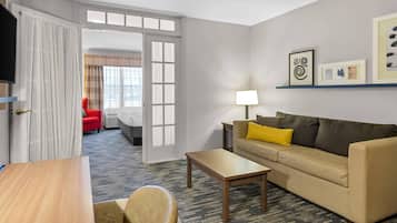 Suite, 1 Bedroom, Accessible, Non Smoking (Roll-in Shower)